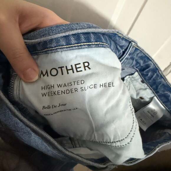 MOTHER High Waisted Weekender Slice Heel Jeans Size 28 - Picture 7 of 13